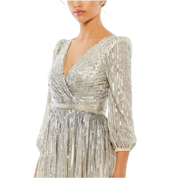 Mac Duggal 5509 Silver/Beige Sequins 3/4 Sleeve Gown Size 8 $598 - Picture 2 of 8